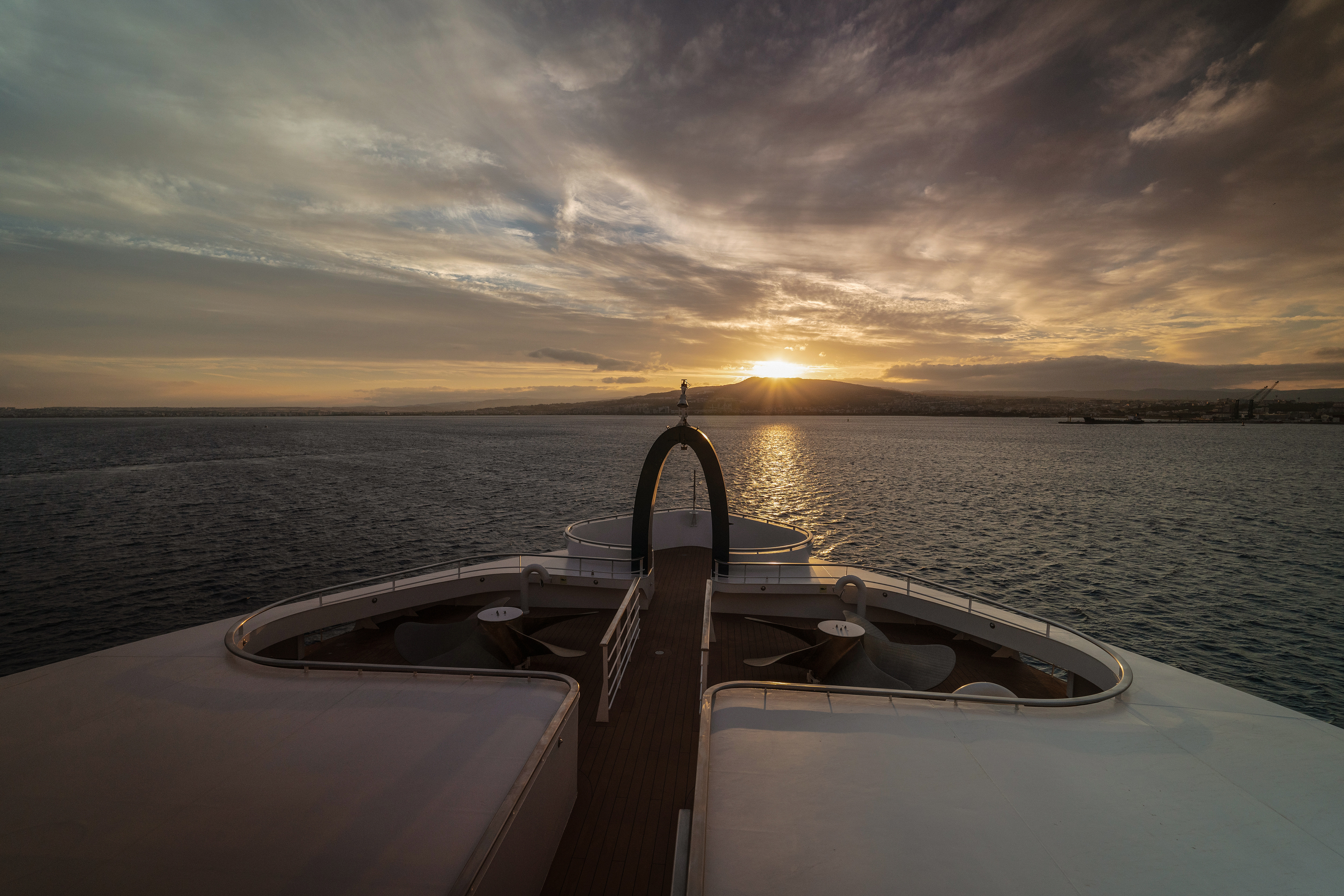 Swan's Nest on SH Minerva